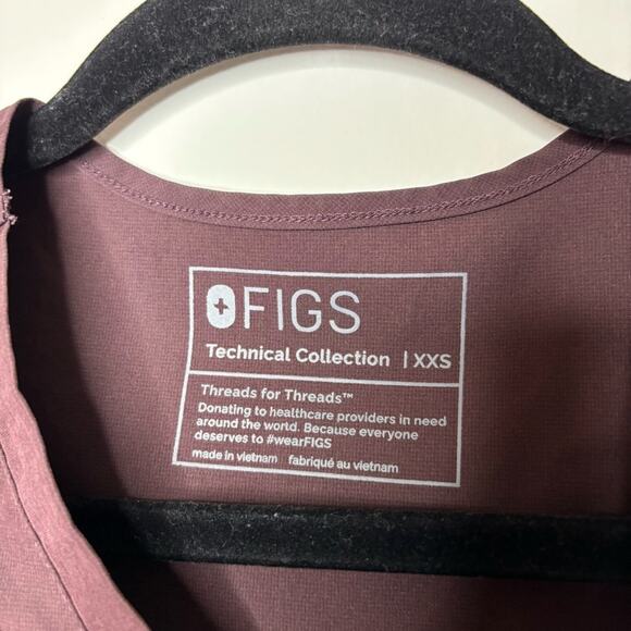 Figs chocolate brown scrubs top women's size XXs - Picture 3 of 5